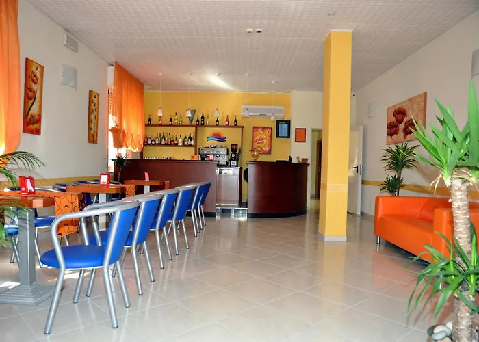 Hotel Holiday Beach